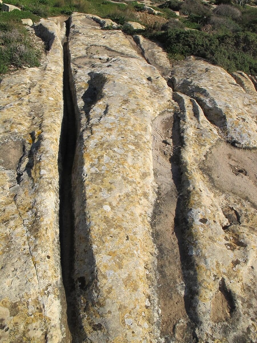 Malta’s Cart Ruts: What Are These Ancient Tracks and Why Do They Matter ...