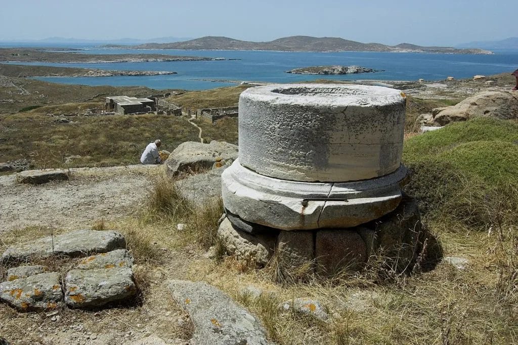 Stone sacrificial altar on Delos