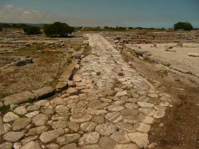 Via Traiana paved roadway remains