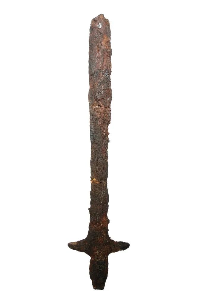 Iron xiphos sword with leaf-shaped blade from Classical Greece, British Museum.