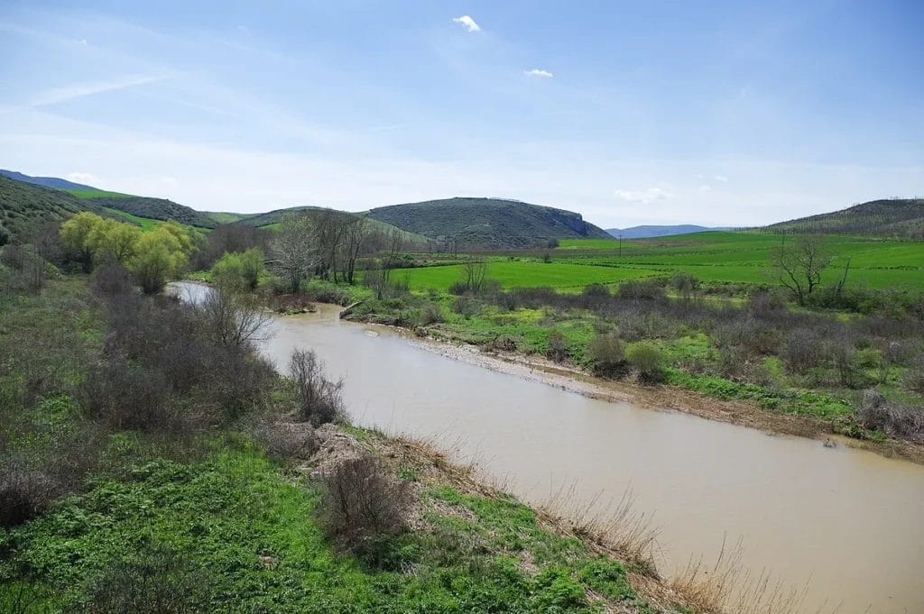 Enipeus River on whose north bank the battle of Pharsalus was fought near Palaepharsalus